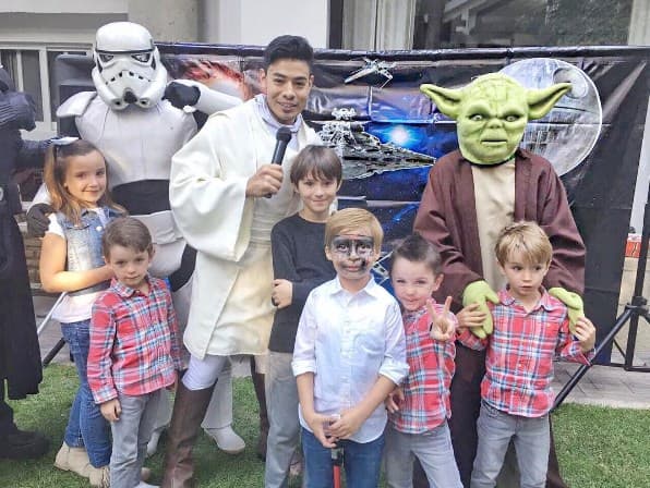 Galilea convirtió el jardín de su casa en una galaxia de juegos y diversión para agasajar a su pequeño.