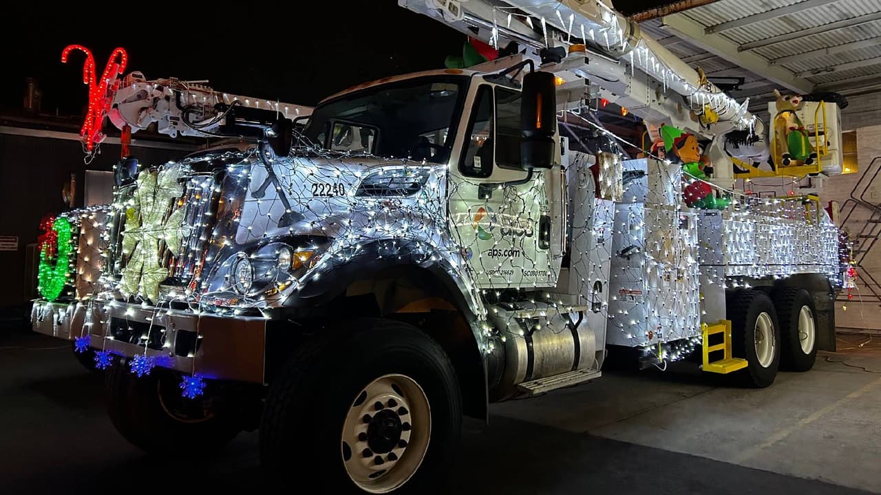Desfile navideño en Arizona: No te pierdas el APS Electric Light Parade