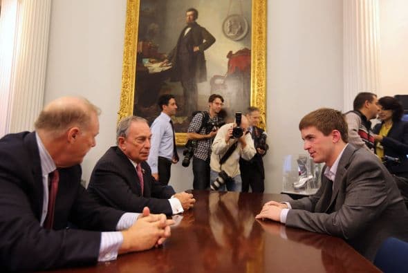 Tan sólo en los pasados meses han ocurrido los tiroteos en Aurora y en un templo Sij, además de otras agresiones con arma de fuego por disputas laborales.