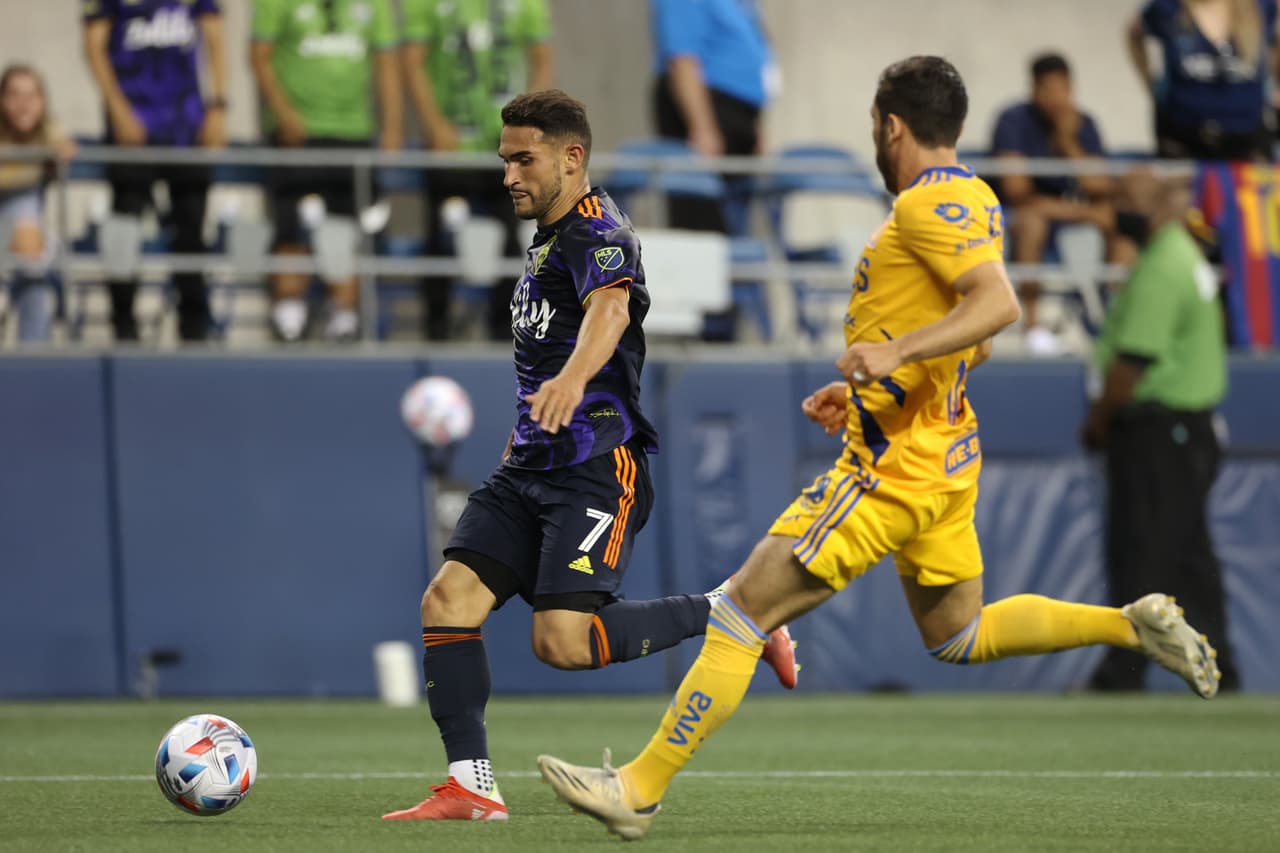 Seattle Sounders golean 3-0 a Tigres y esperan en semifinales al gandor entre New York City y Pumas.