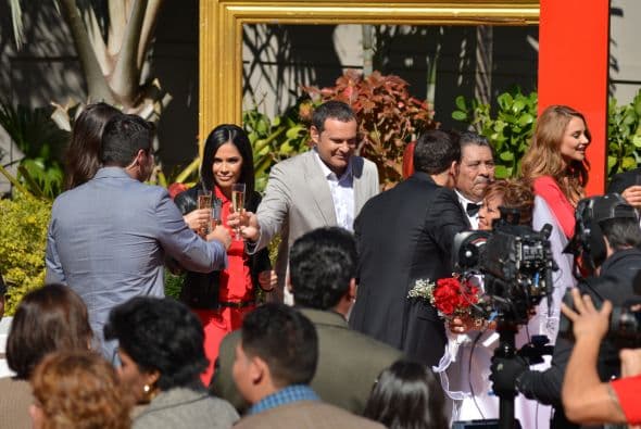 Nuestros carismáticos conductores también disfrutaron de la fiesta.