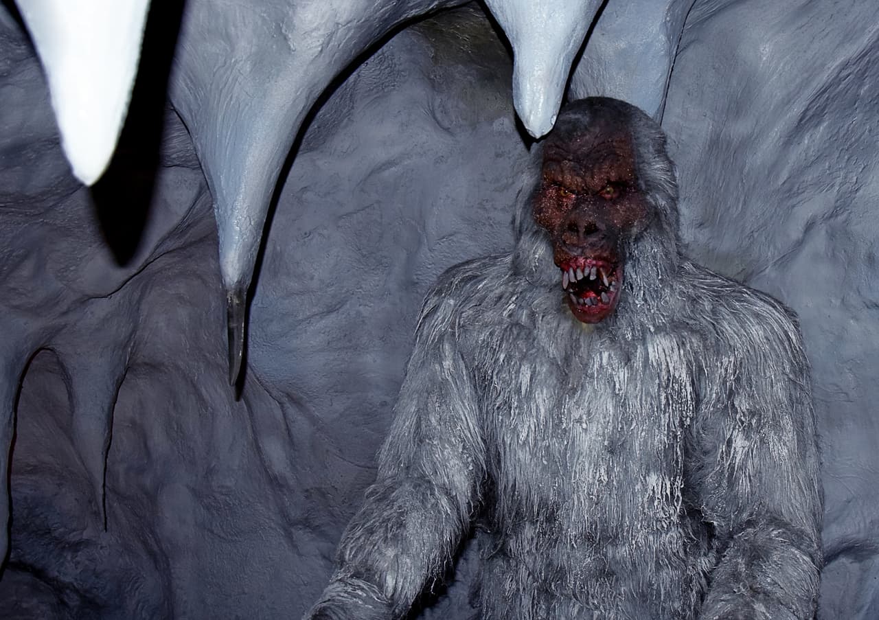 Seguramente has escuchado sobre la leyenda del Yeti, también conocido como el Abominable Hombre de las Nieves, no sólo por su representación en el arte y la cultura, sino por viejos cuentos de folclor transmitidos desde hace cientos de años.