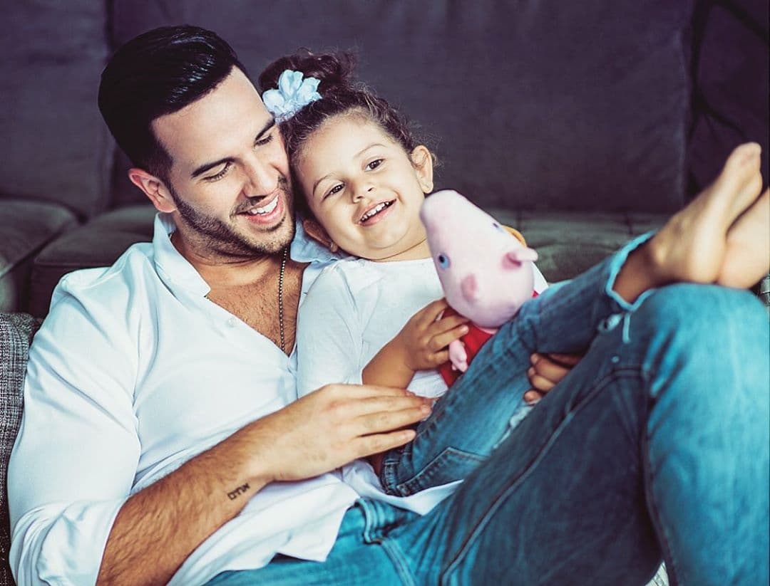 A través de redes sociales, Chef Yisus le expresó amor incondicional a Anabella, su hija mayor, quien este jueves 8 de agosto está celebrando su cumpleaños número 4.