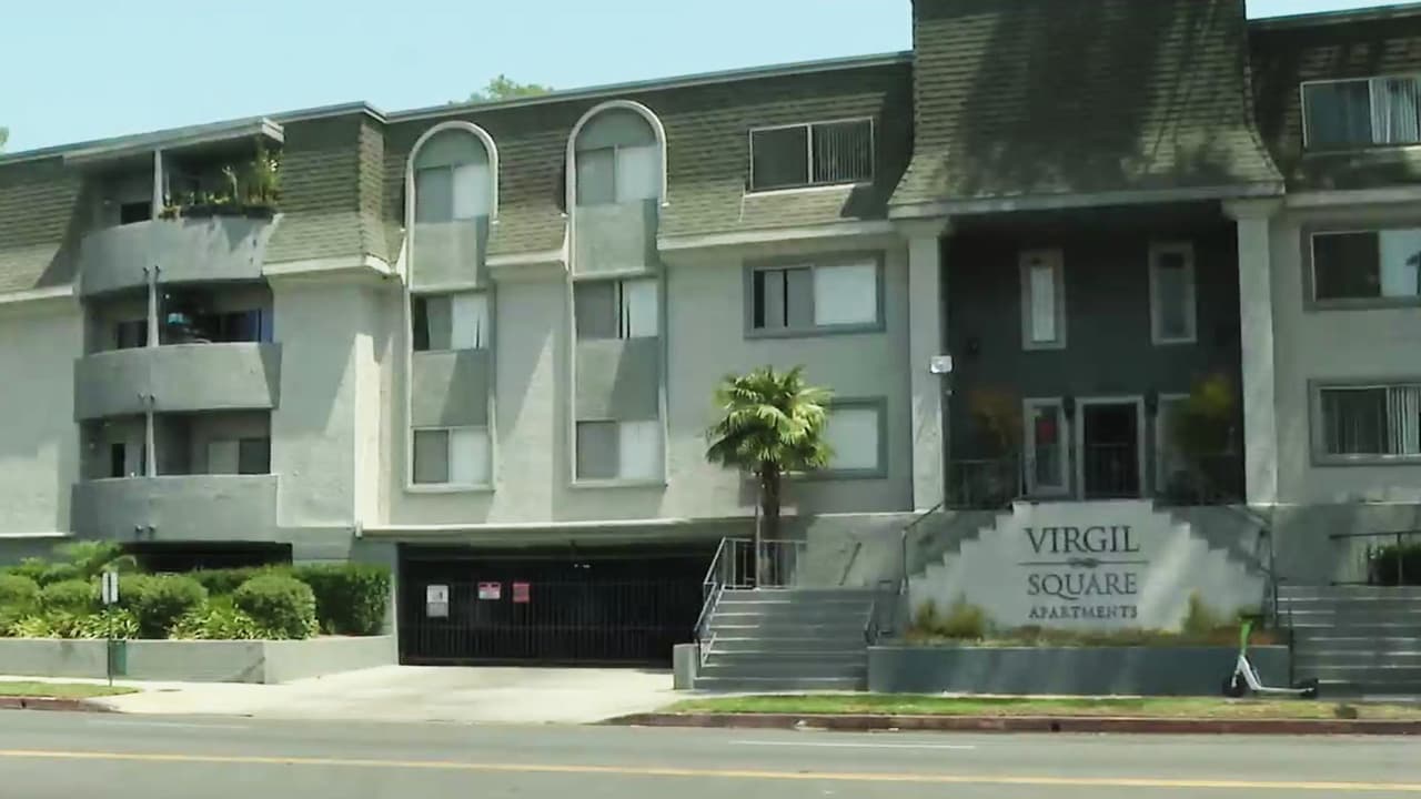 Inquilinos en contra de controversial sistema de cobro de agua y luz en Los Ángeles