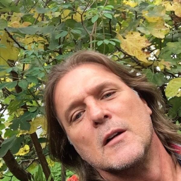 Por su parte,
<b><a href="http://www.univision.com/programas/novelas/rene-strickler-es-un-tierno-papa-y-lo-presume-en-las-redes-sociales-fotos">Strickler</a></b> no ha dejado de hacer telenovelas, actualmente es parte de
<b><a href="http://www.univision.com/programas/novelas/el-vuelo-de-la-victoria-con-paulina-goto-ya-inicio-grabaciones">'El vuelo de la Victoria'</a></b> en México.