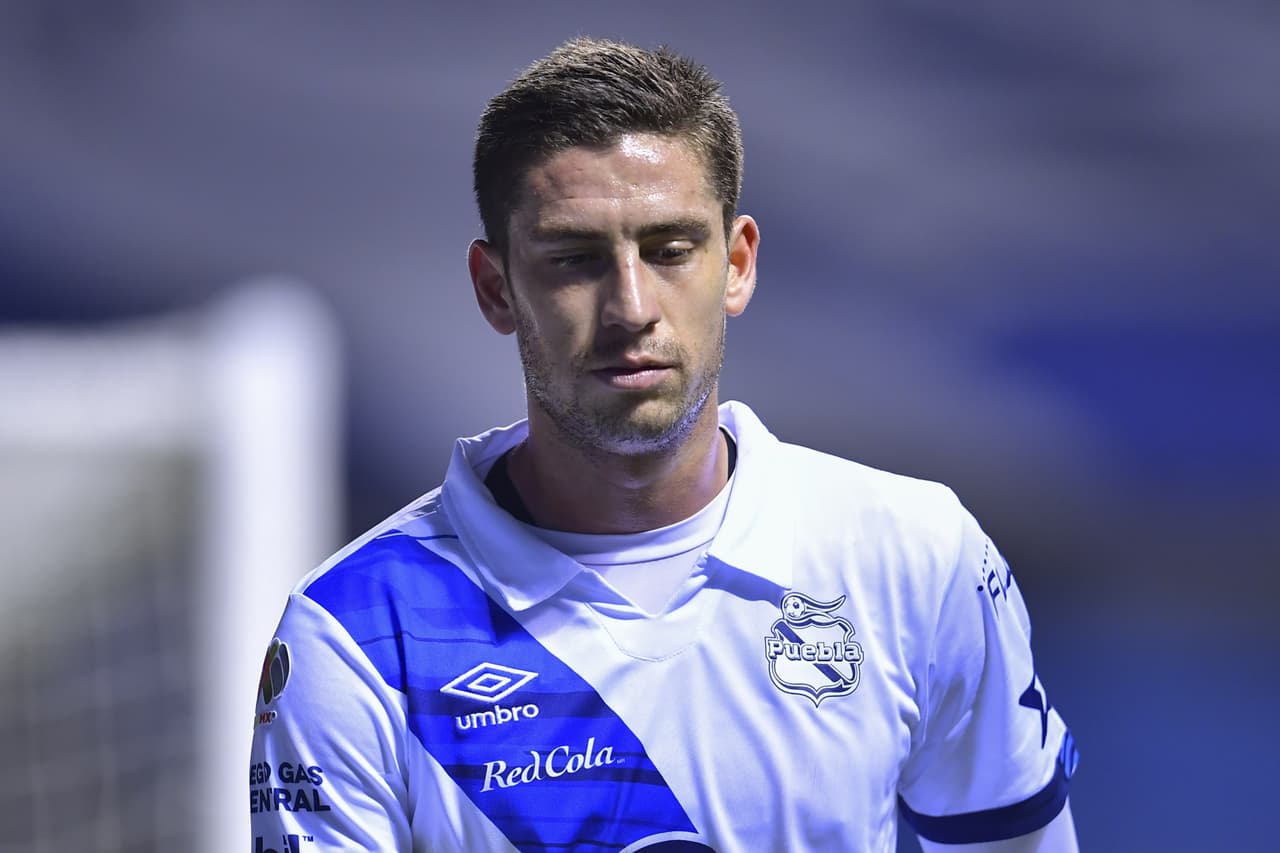 Larcamón ignora si hay interés por Ormeño de México o Perú