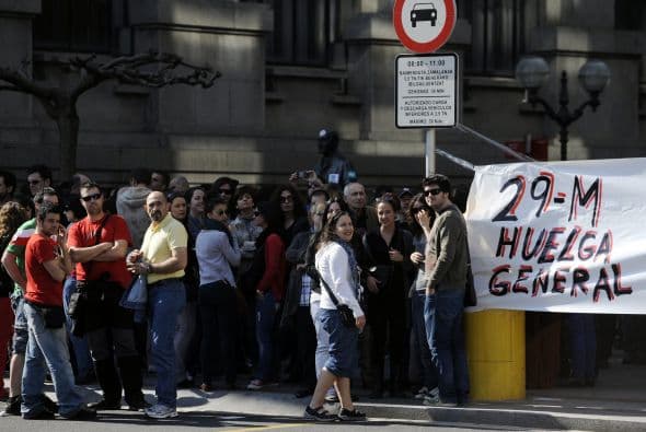 Los datos son los primeros desde la entrada en vigor de la reforma laboral, que le costó una huelga general al gobierno conservador del Partido Popular el pasado 29 de marzo.