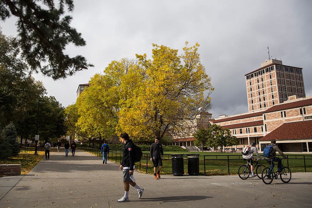 ¿Community college o una universidad de cuatro años? Te contamos sus diferencias y a quién beneficia cada cual