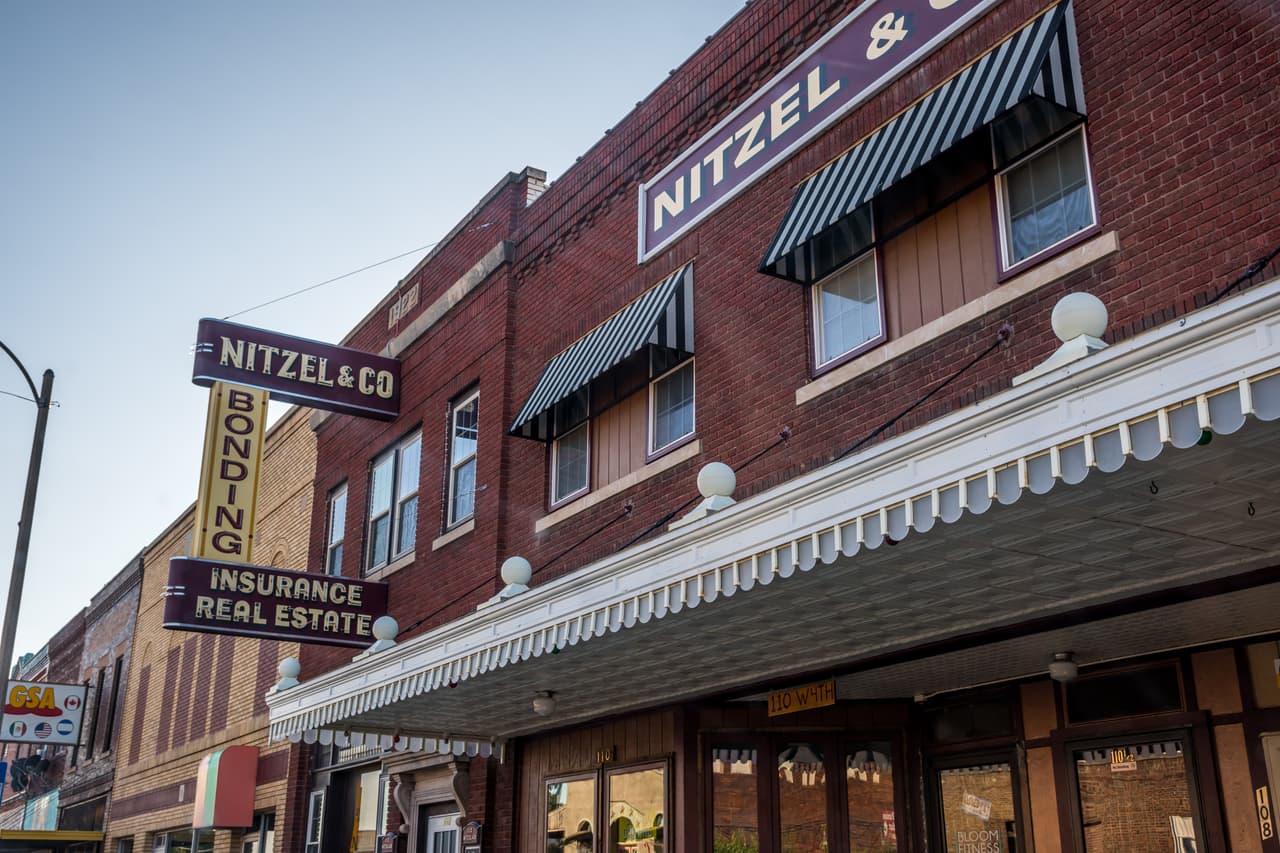 <h3 class="cms-H3-H3">9. Grand Island, Nebraska</h3>
<br>
<br>🏠
<b>Cambio en la población debido a migración 2020-2021:</b> -1.1%
<br>
<br>🏠
<b>Cambio total en la población 2020-2021: </b>-0.9%
<br>
<br>🏠
<b>Tasa de desempleo, abril 2022: </b>2.1%
<br>
<br>🏠
<b>Valor medio de la vivienda:</b> $150,600
<br>
<br>🏠
<b>Población total: </b>76,175
<br>