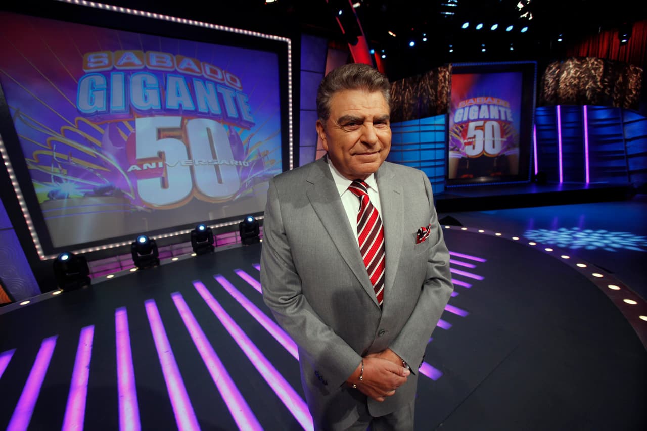 “Mi padre fue el prisionero 27170 del campo de concentración de Buchenwald. […] En este libro pude completar por primera vez en mi vida, a los 81 años, un capítulo completo [sobre mi padre]”, indicó el famoso conductor a Rosado. 
<br>