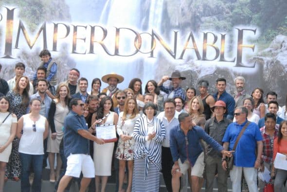 Además de agradecidos por la oportunidad que les dio el productor para participar en la telenovela.