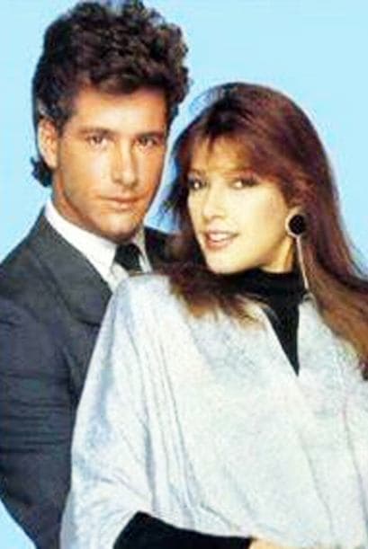 El actor nació el 6 de enero de 1966 en Caracas, Venezuela. Sus primeros trabajos en televisión los realizó como extra en telenovelas y fue en 'La dama de rosa' que ya participó con un personaje.