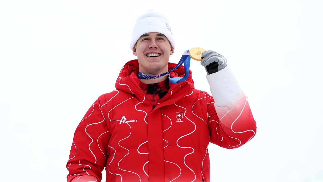 ¡El rey del esquí! Franjo von Allmen consigue su tercer oro en Milano Cortina 2026