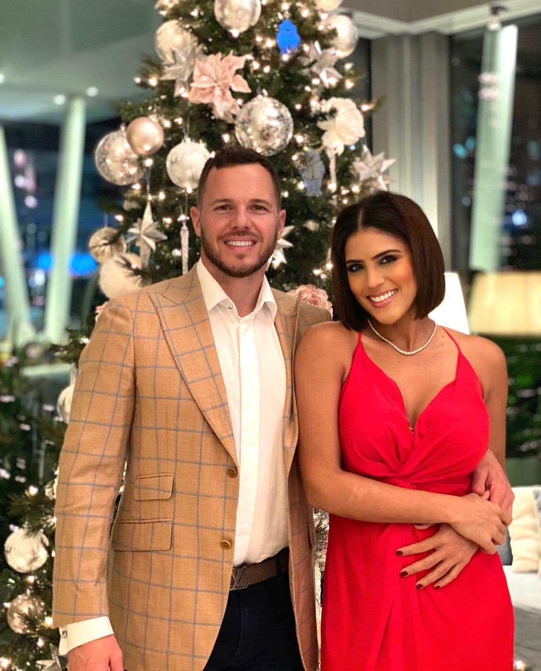 También nos presentó a Francesco Zampogna, con quien se casó el 31 de diciembre de 2019, por la vía civil.