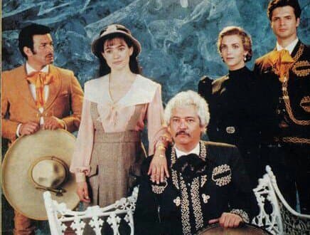 Iniciamos el conteo con la telenovela más larga de esta lista, se trata de 'Clarisa', una historia protagonizada por
<b>Gabriela Roel</b> y
<b><a href="http://www.univision.com/temas/manuel-landeta">Manuel Landeta</a></b>, el melodrama se produjo en el año de 1993 y duró sólo 65 capítulos.