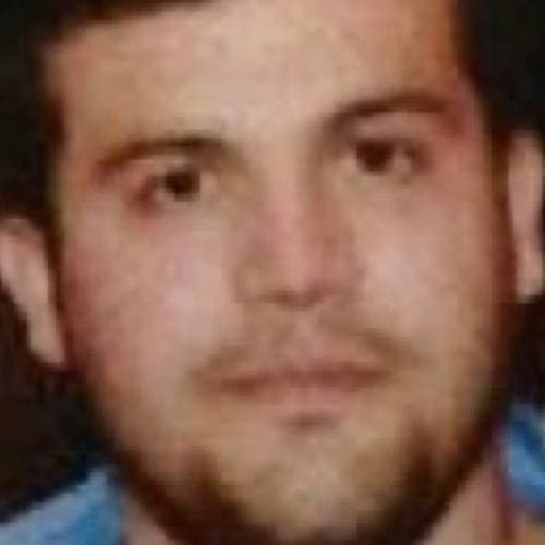 <b><a href="https://www.univision.com/noticias/estados-unidos/mayo-zamabada-narcotraficante-detenido" target="_blank">Joaquín Guzmán López fue detenido</a></b> este jueves 25 de mayo aterrizar en una 
<b><a href="https://www.univision.com/local/arizona-ktvw/mayo-zambada-y-joaquin-guzman-capturados-vuelo-hermosillo-sonora" target="_blank">pequeña aeronave</a></b> en territorio estadounidense, junto con 
<b><a href="https://www.univision.com/noticias/justicia/quien-controlara-cartel-de-sinaloa-el-mayo-zambada-mexico-ola-de-violencia" target="_blank">Ismael Mario 'el Mayo' Zambada García</a></b>.