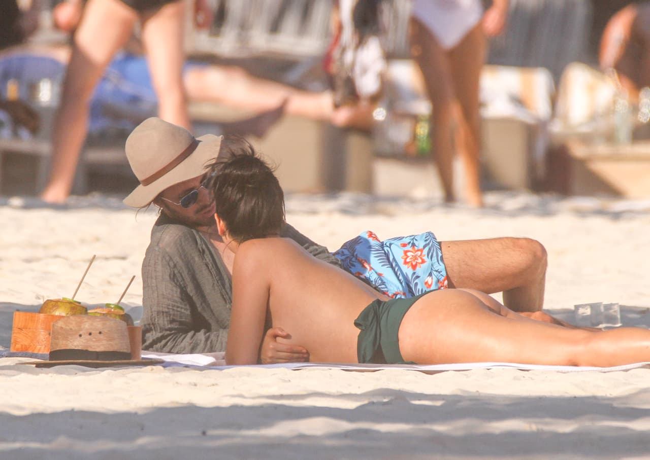 A pesar de que fue muy cuidadosa, Maite no pudo evitar llamar la atención de los paparazzi.