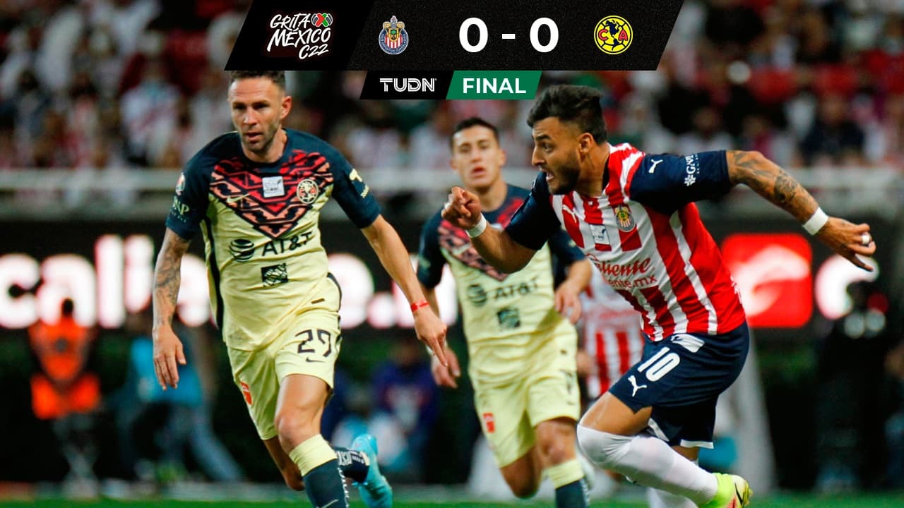 Chivas vs America en el Clásico sin colores en el Grita México C22 de la Liga MX.
