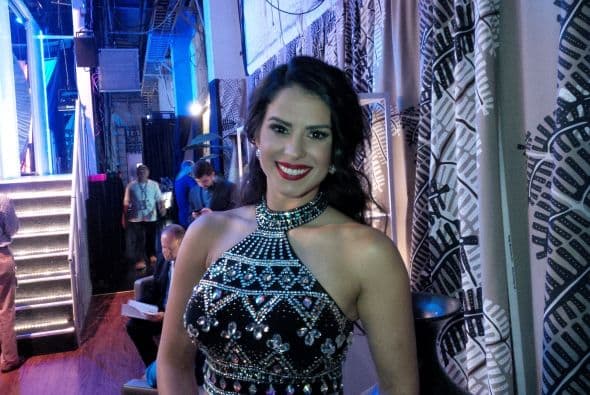 La modelo de Sábado Gigante, Vanessa de Roide, en backstage.