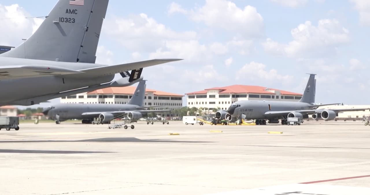 Reabren la base aérea MacDill en Tampa luego de un cierre preventivo