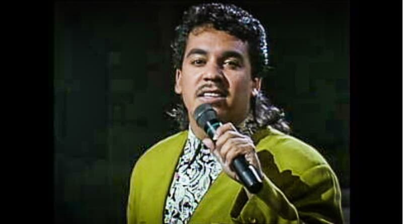 El puertorriqueño David Pabón cantó 'Aquel viejo motel'.