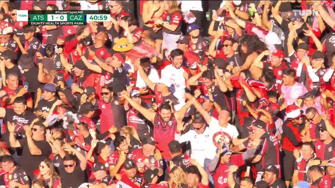 ¡GOL!  anota para Atlas. Emanuel Aguilera