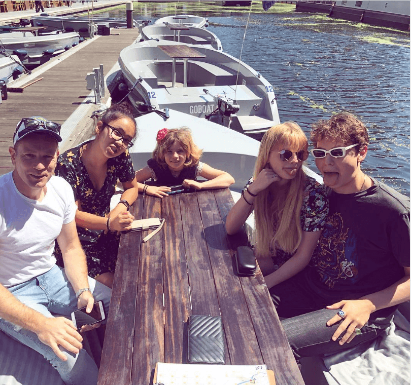 Ewan McGregor y sus hijas