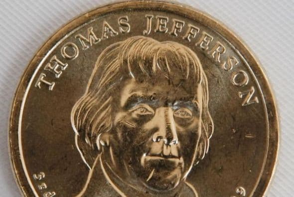 10. En 1807, Thomas Jefferson no sabía como hacer frente a la piratería en alta mar por parte de Gran Bretaña y Francia. En respuesta, Jefferson decidió dejar de comerciar con el mundo exterior.