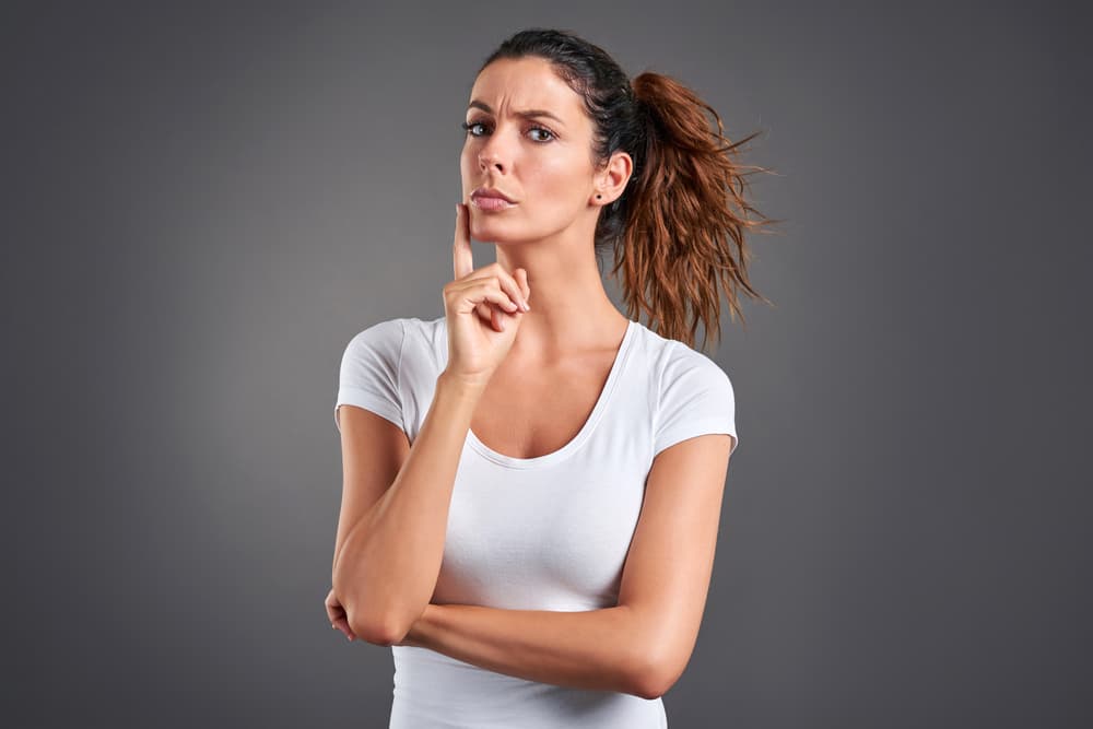 <b>Signos del elemento agua (Cáncer, Escorpión y Piscis)</b>
<br>
<b>Aspecto mejor influido:</b> la facultad revitalizadora del amor.
<br>
<br>El efluvio lunar que procede del novilunio todo lo conmociona en tu entorno. Si hoy te guías por lo que ves o las apariencias solamente podrías estar llegando a conclusiones poco afortunadas y creer cosas que no son ciertas, sobre todo en el aspecto amoroso.