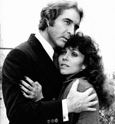 El rotundo éxito de 'Los ricos también lloran', hizo de Rogelio Guerra y Verónica Castro los protagonistas más queridos de las telenovelas en todo el mundo. Desde ese momento, ambos protagonizaron prácticamente todos los melodramas mexicanos del horario estelar de la época.