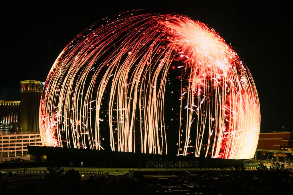 Uno de los juegos de luces mostrados este 4 de Julio en la Exosphere.