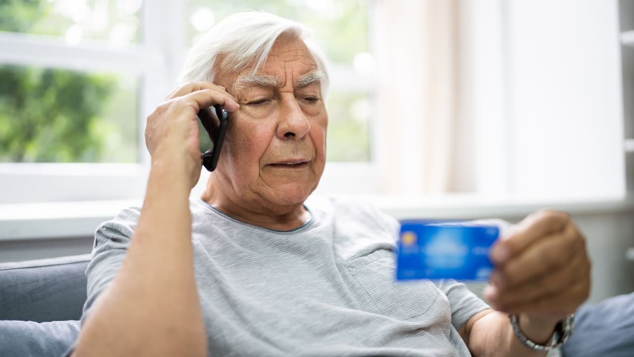 Los pagos 
<b>tampoco se pueden acelerar y no es necesario activarlos</b> si se distribuyen en forma de una tarjeta de débito precargada. 
<br>