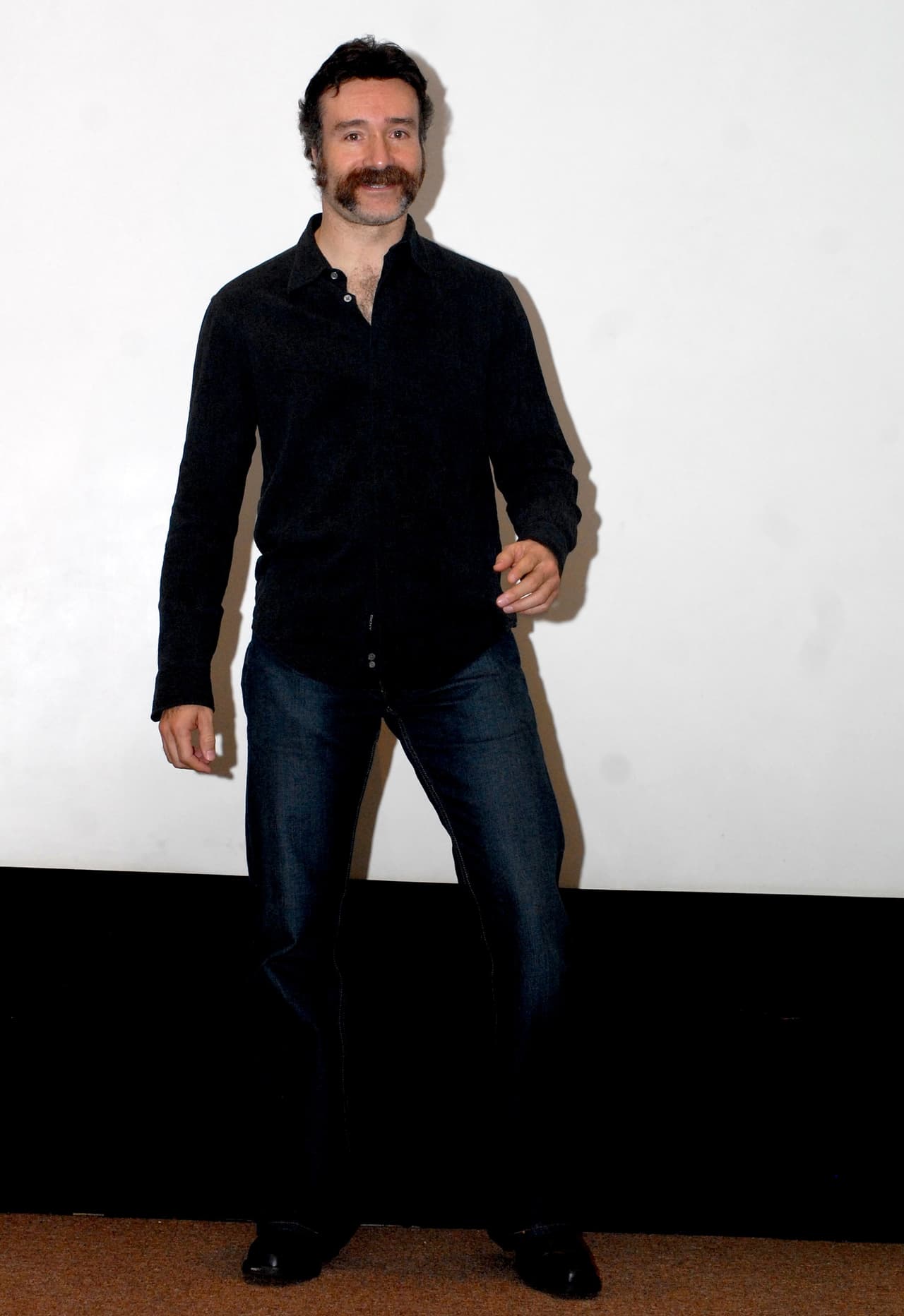 “Una actriz extraordinaria, una ejemplar colega. Eso es todo”, dijo Odiseo con notable aflicción.