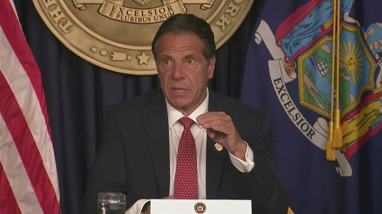 Ya previamente, Nancy Pelosi le pidió que entregara su cargo, después de que se conociera que una decena de mujeres lo denuncian por haber abusado sexualmente de ellas.