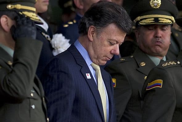 Durante la ceremonia, Santos se expresó acerca del combate al crimen organizado y dijo: 'el narcotráfico tiene que ser una lucha global, un solo país no puede luchar contra semejante flagelo'.
