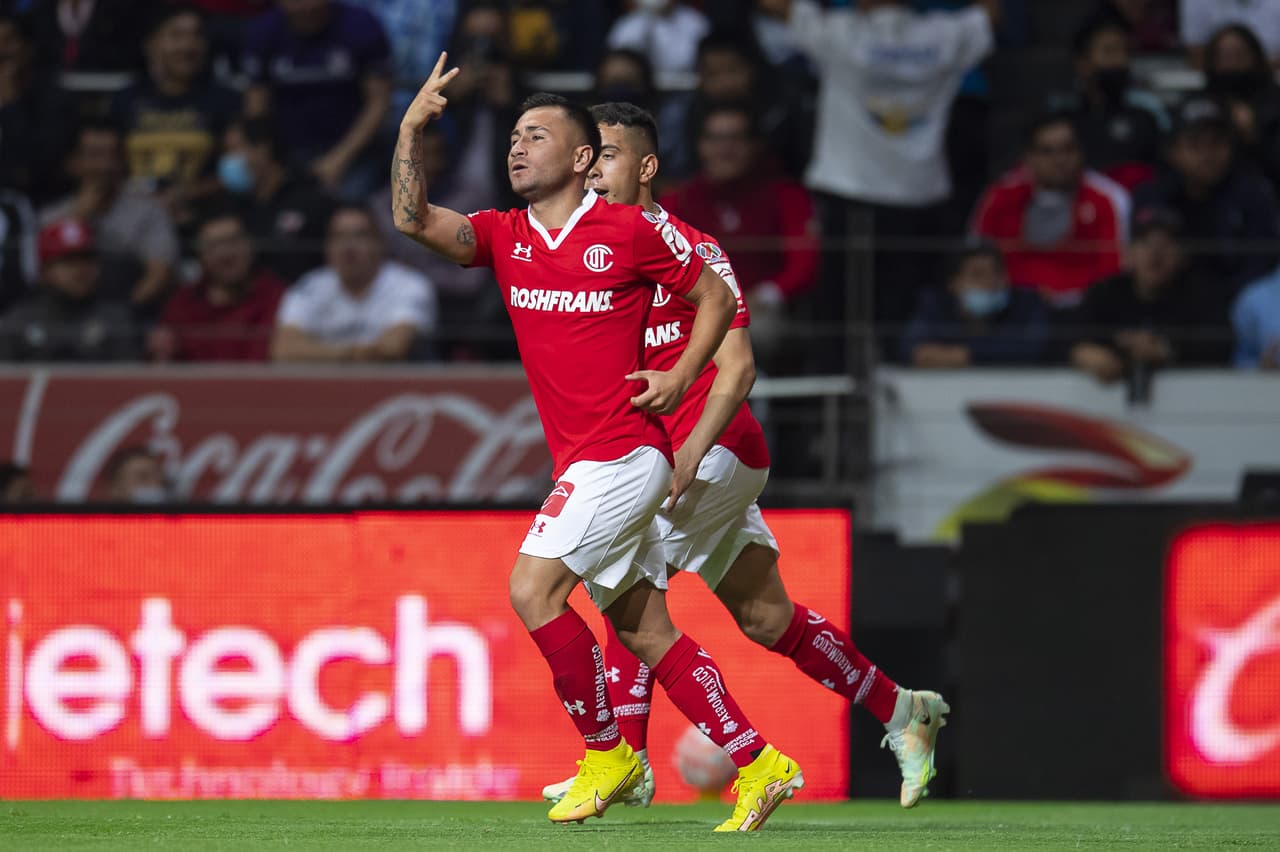 Jean Meneses lo empató con pase de Leo Suárez.