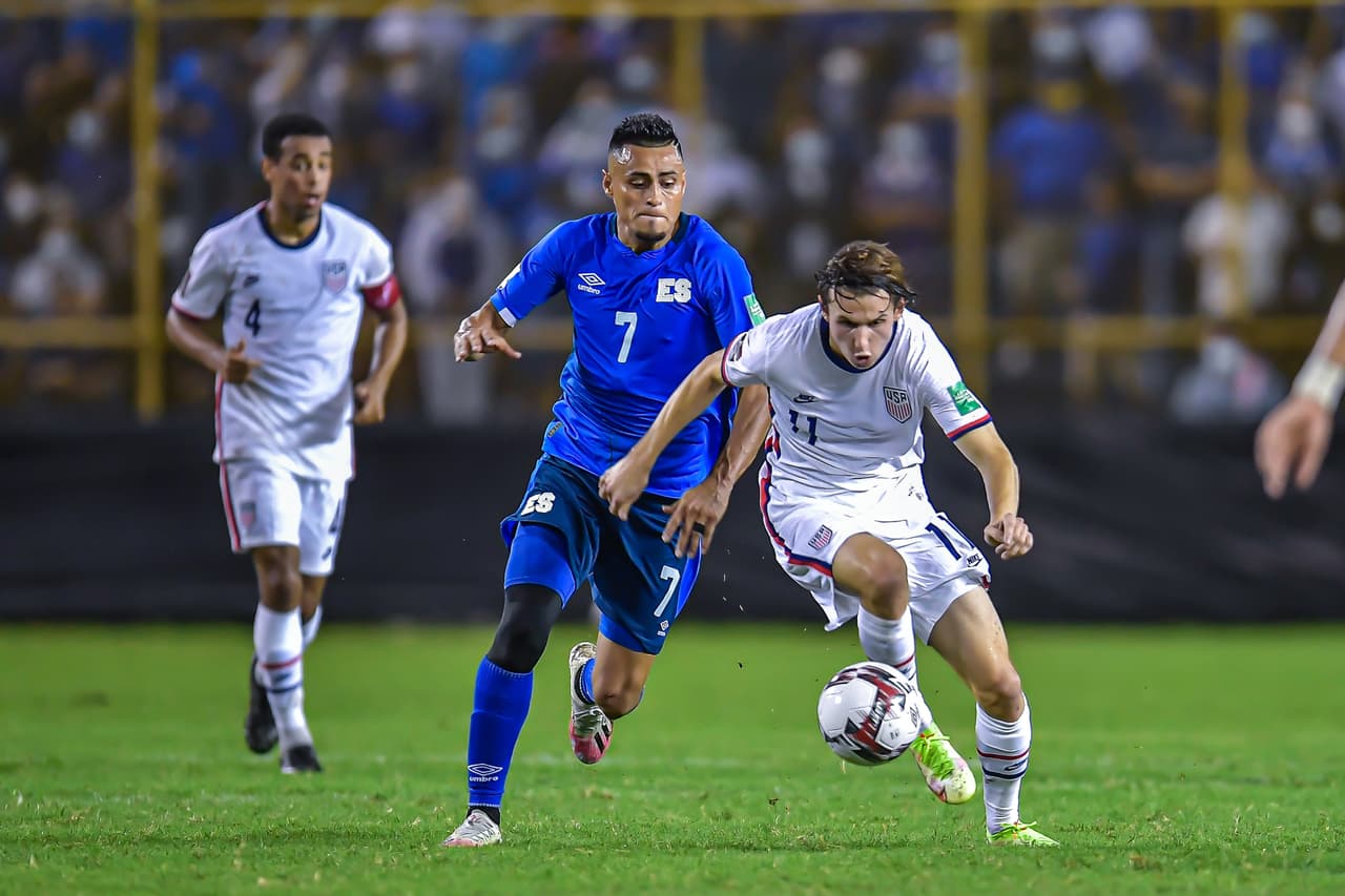 Estados Unidos y El Salvador no se hicieron ni poquito daño en su arranque del octagonal y se conforman con el empate.