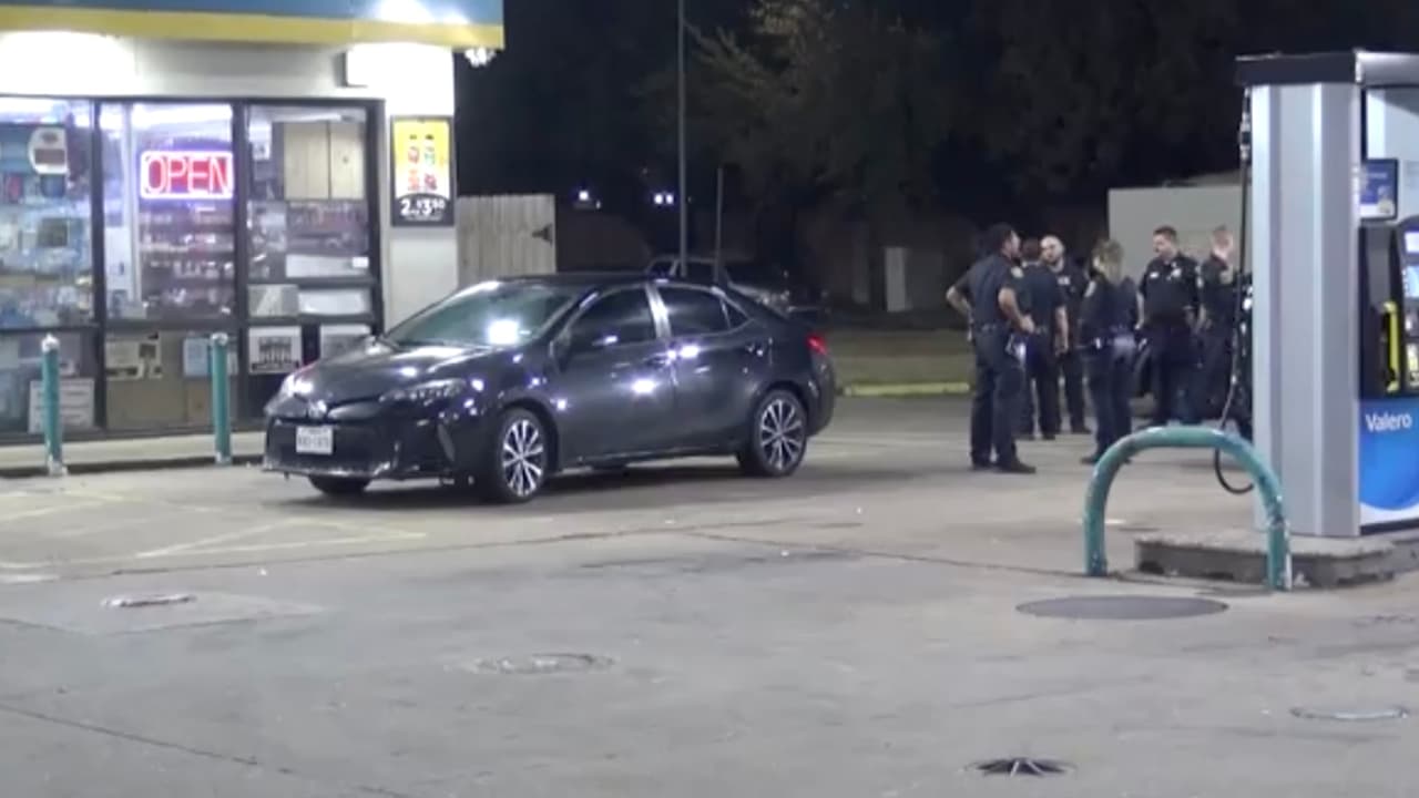 Balean en el pecho a un hombre por no querer regresar un celular que recogió del piso al suroeste de Houston