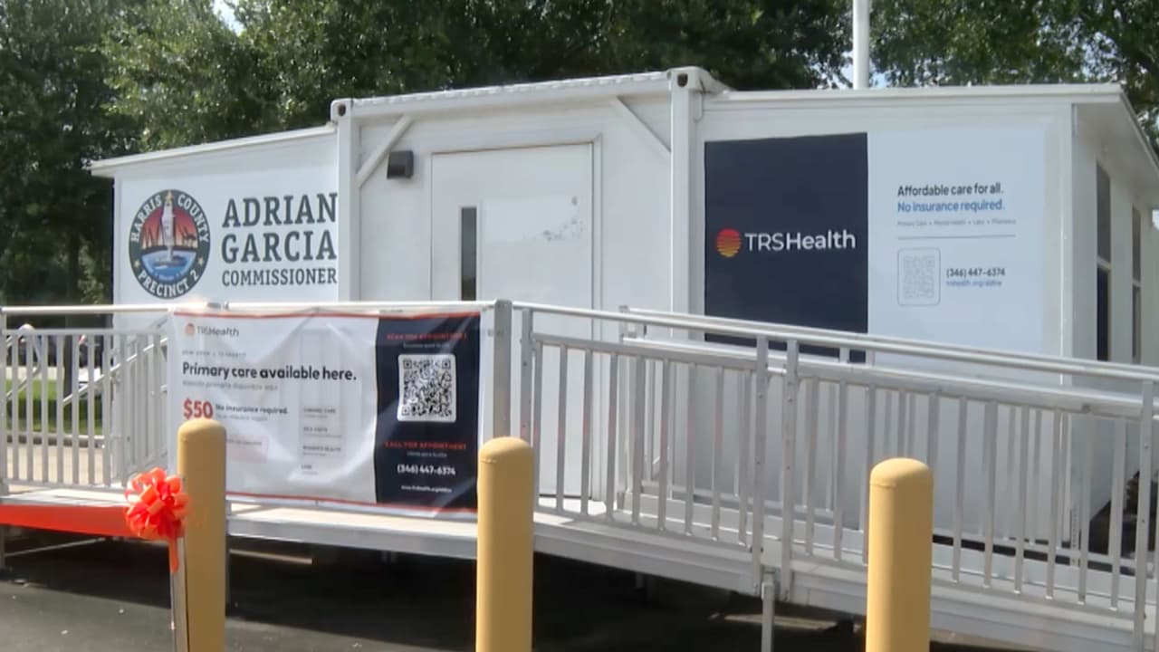 Nueva clínica comunitaria en Houston ofrecerá atención médica accesible sin importar estatus o seguro