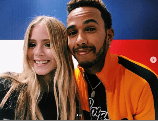 Hasta hace algunos años quería estudiar Psicología en Harvard, pues consideraba que eso le ayudaría a entender a sus personajes, al menos eso le dijo a Javier Poza, en el programa que transmite por Radio Fórmula.