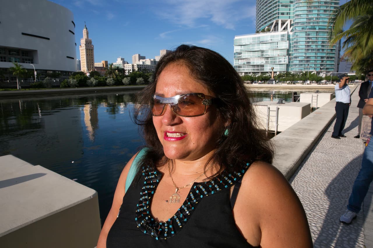 Por eso Lizbeth viajó a Florida para aprovechar una oportunidad que tal vez no se repita. Manlio, un cadete de la Escuela Naval del Perú, está a bordo del buque escuela B.A.P. Unión, que tenía pautado arribar en Miami el sábado, 17 de septiembre.