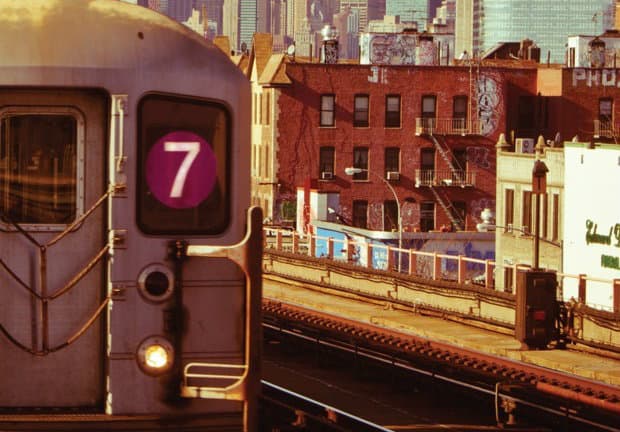 La anatomía del tren 7 de Nueva York: la línea de metro más diversa de EEUU