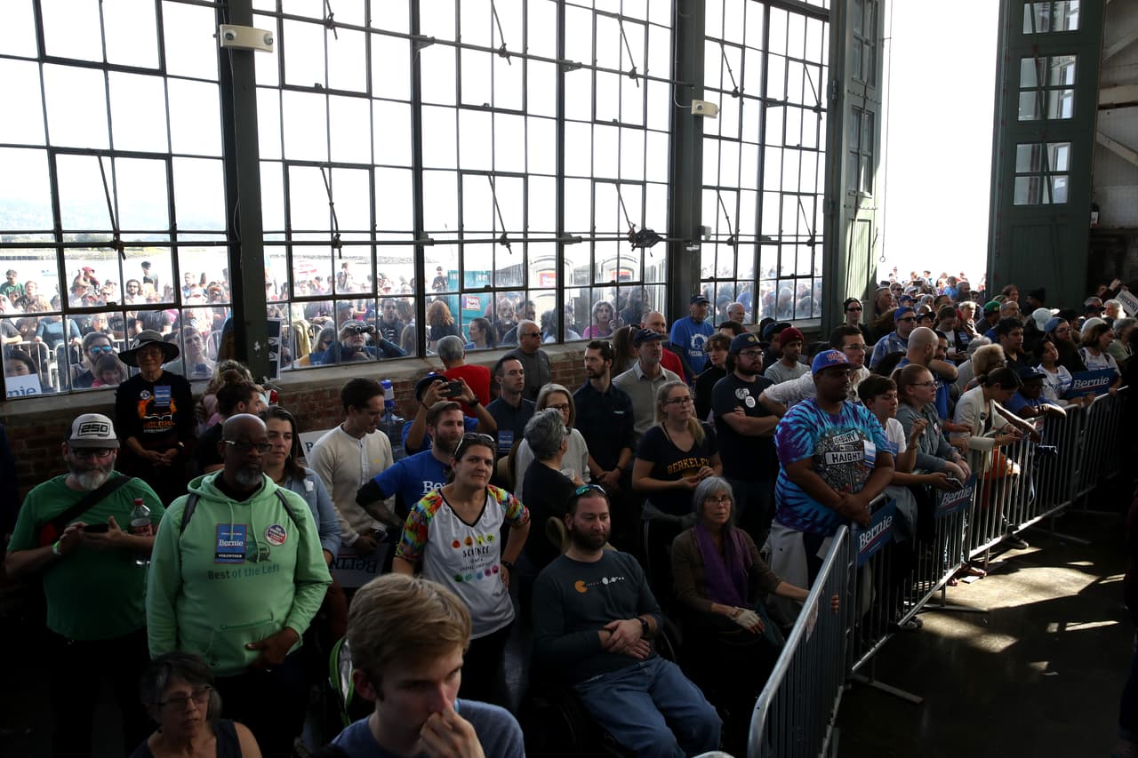 Para Rafael Návar, quien lidera la campaña de Sanders en California, los votantes de Sanders se identifican con su agenda progresista