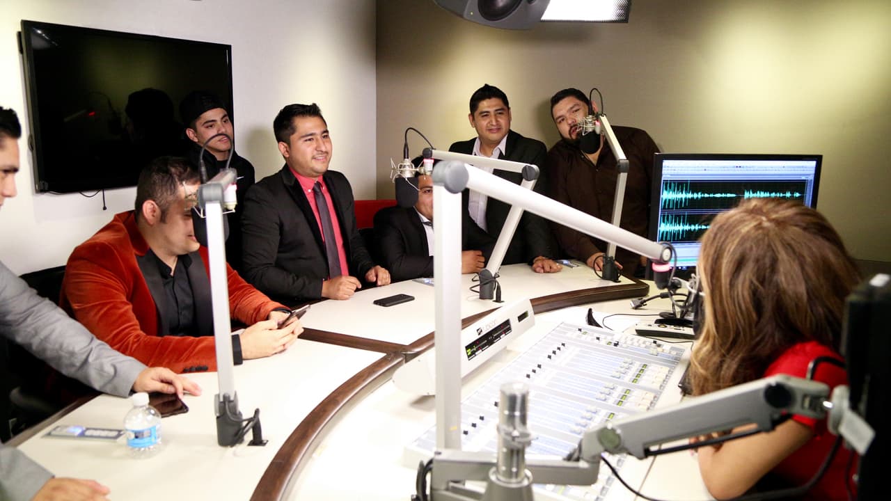 Enigma Norteño llegó al Free-guey show para estrenar su nuevo tema.