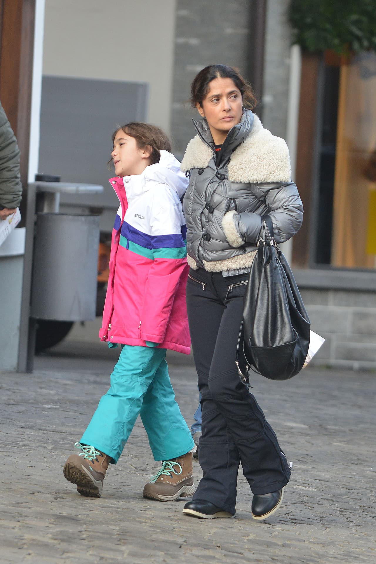 La actriz y su nena se pusieron cualquier cosa y ni se miraron al espejo.