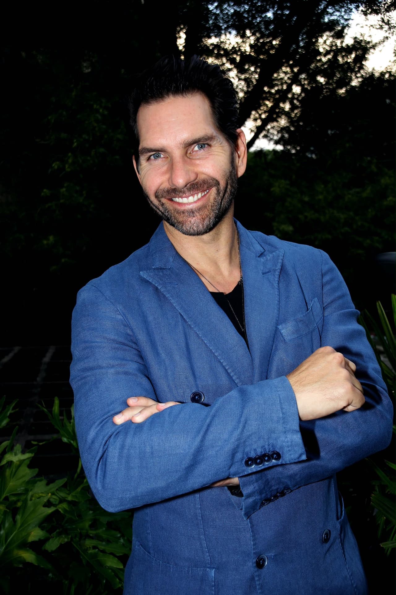 En una reciente entrevista con Televisa Espectáculos, Bethke también habló de cómo será su interacción en este nuevo proyecto con Brito: "Nos toca tener una relación bastante distinta dentro de esta historia, van a ver que tenemos una relación bastante conflictiva".