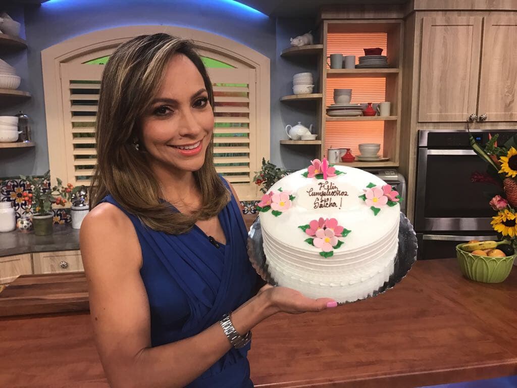 Despertamos de fiesta, este miércoles 5 de abril es el cumpleaños de nuestra Satcha Pretto.