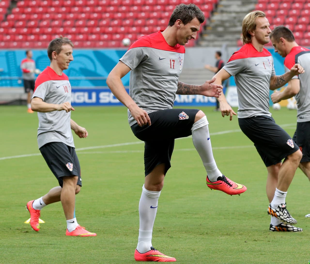 Aún así, esa generación con Modric como líder y Mandzukic y Rakitic como sus socios se mantenía confiada de alcanzar la gloria.