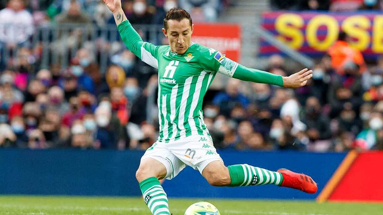 ¡Sigue en Europa! Guardado asegura renovación con Betis