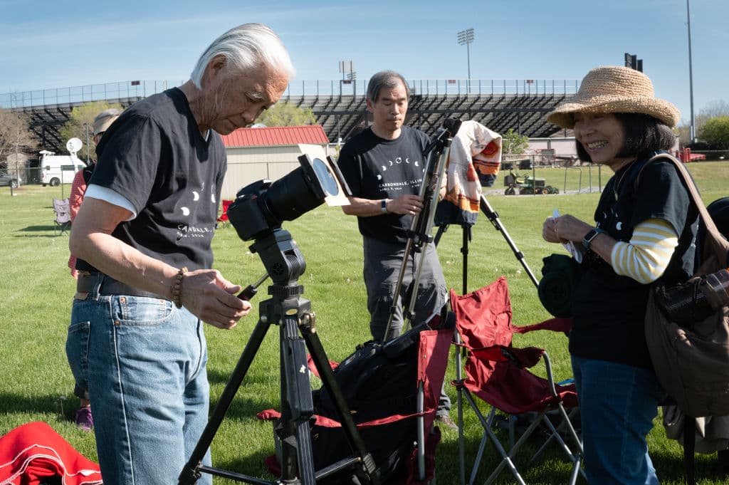 De California también se trasladó este grupo hasta Carbondale, en Illinois, para no perderse el eclipse solar total.